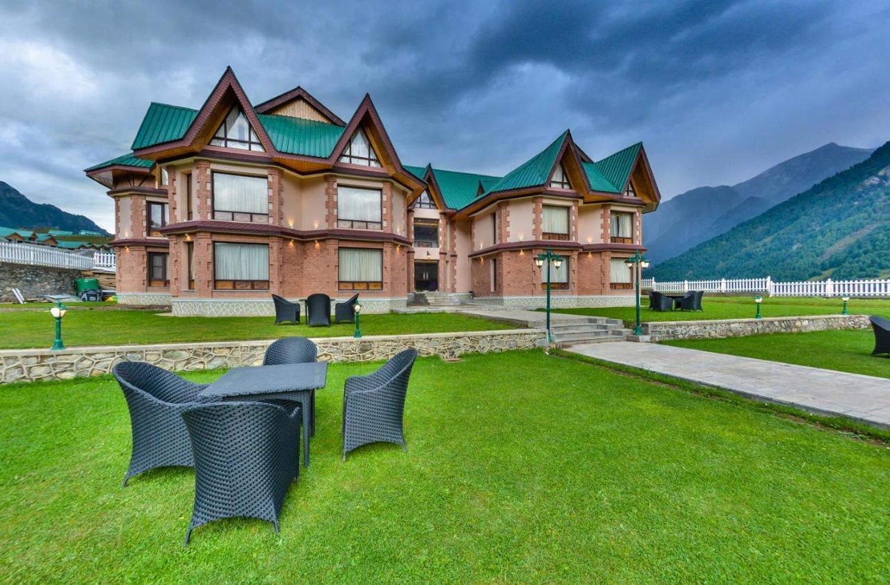 Hotel Village Walk Sonāmarg Kültér fotó